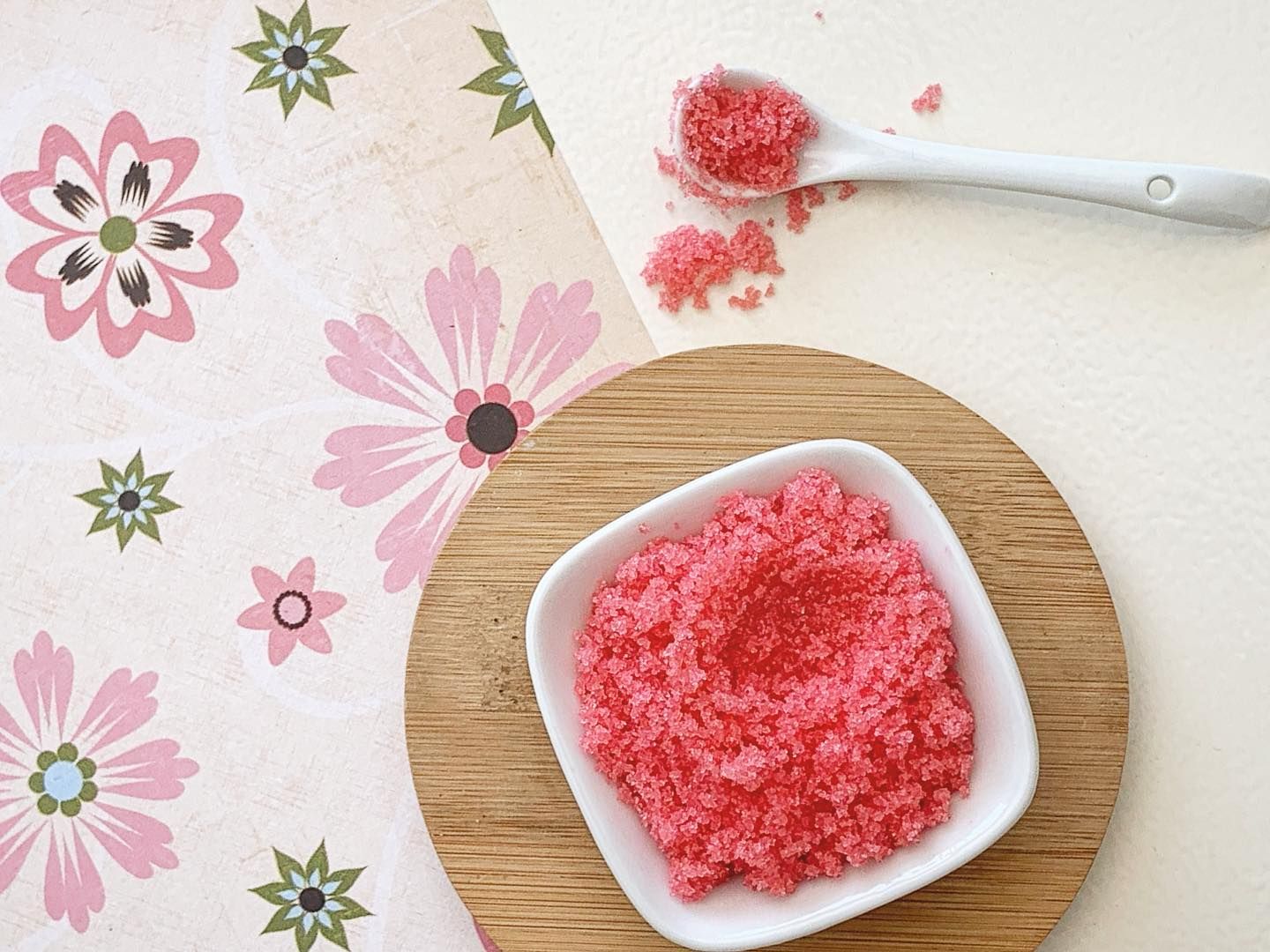fraisebine | pinkscrubby