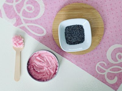 fraisebine | berry-scrubby