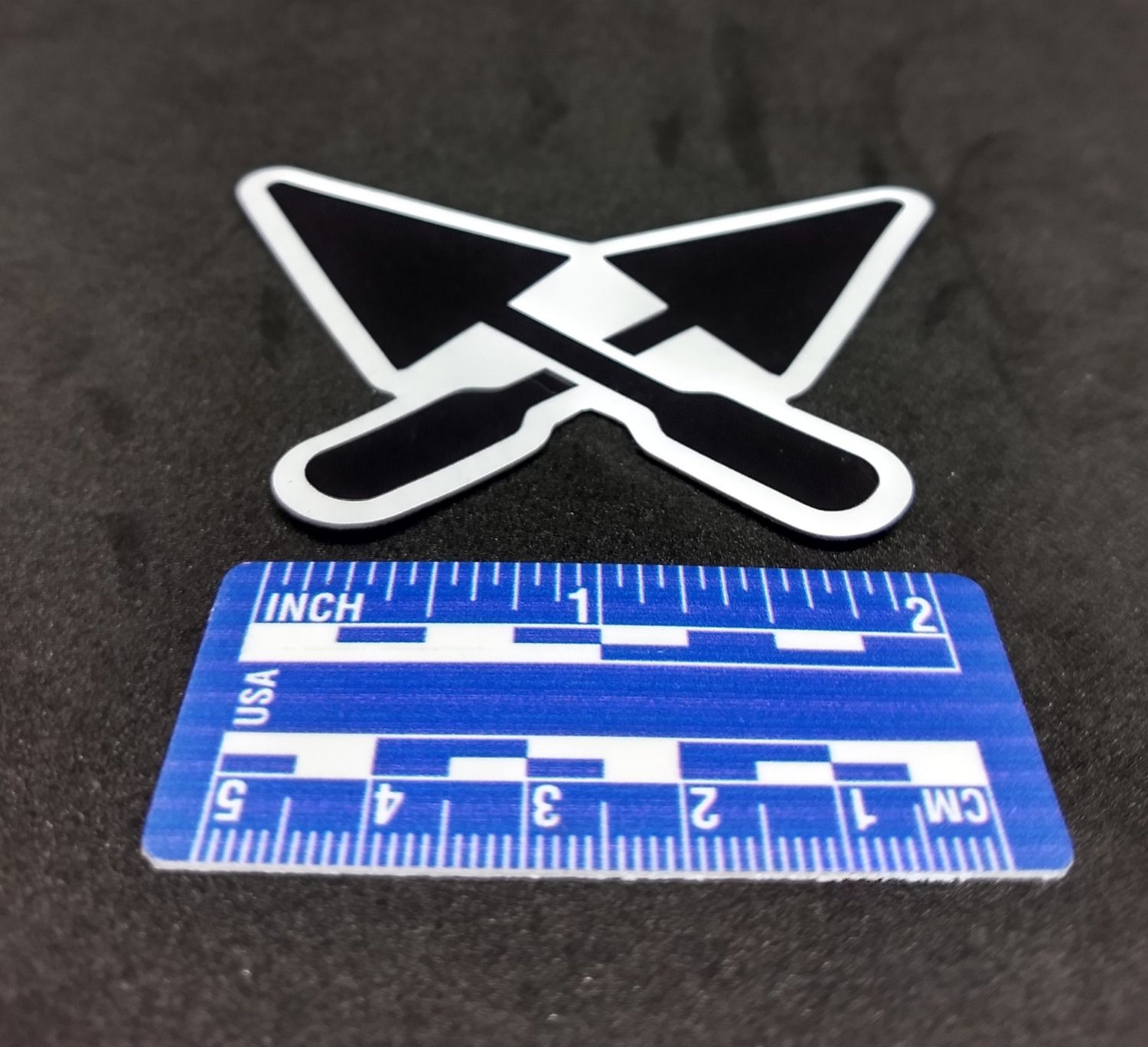 Crossed Trowels Magnet