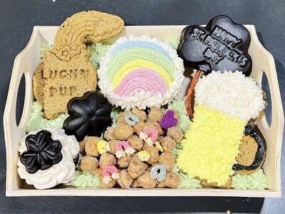 St. Puptrick’s Day Treats! (Cakes and Barkuteries)