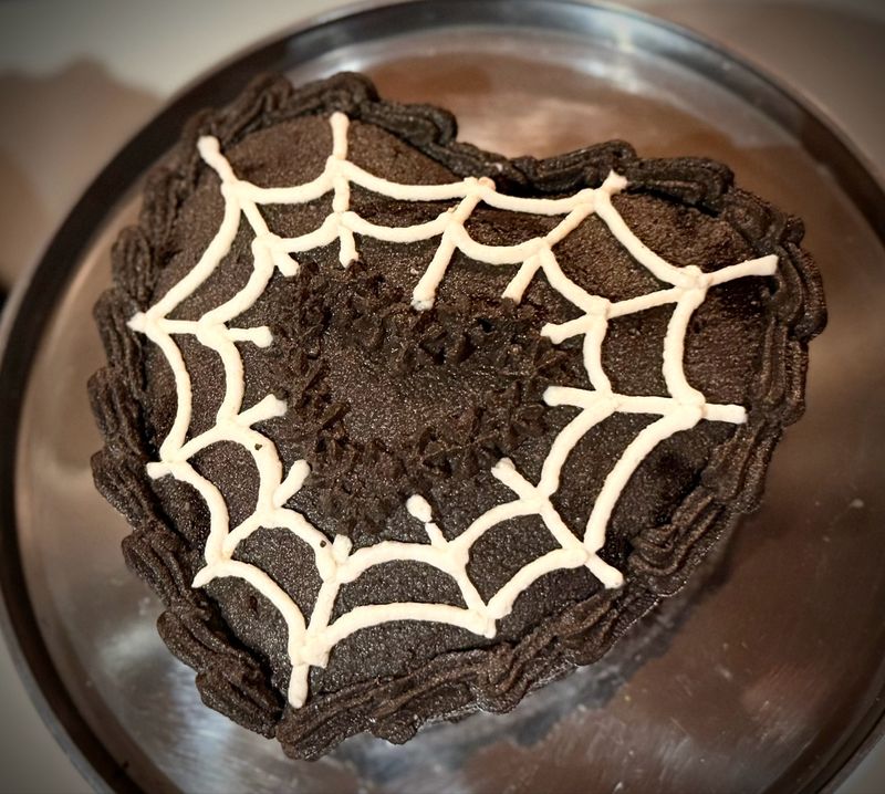 Halloween Heart Cake - Spiderweb!