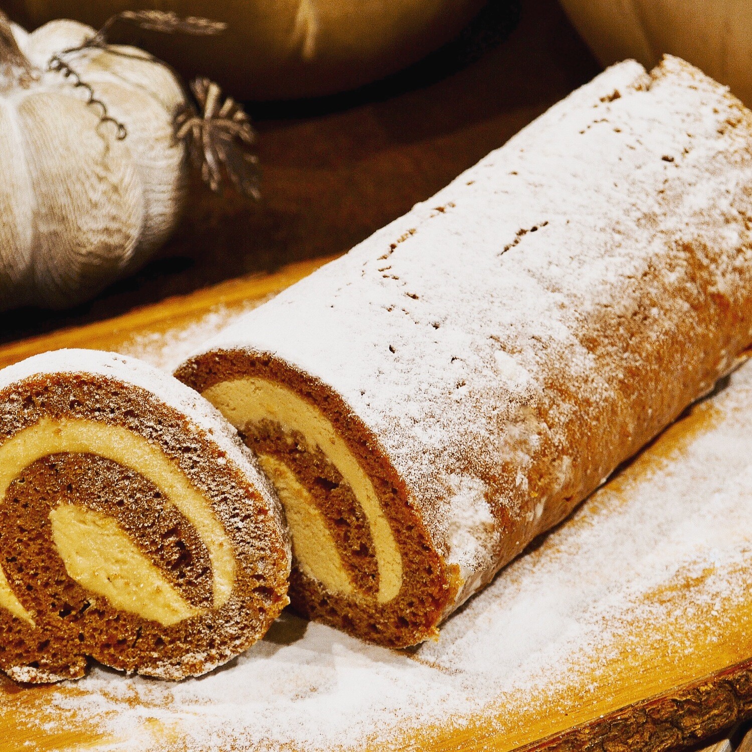 Salted Caramel Pumpkin Roll Salted Caramel Pumpkin Roll