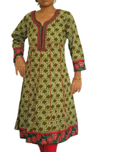 Green Printed Kurta with Embroidered Neckline and Hem