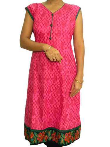 Deep Pink Block Printed Kurta with Embroidered Hem
