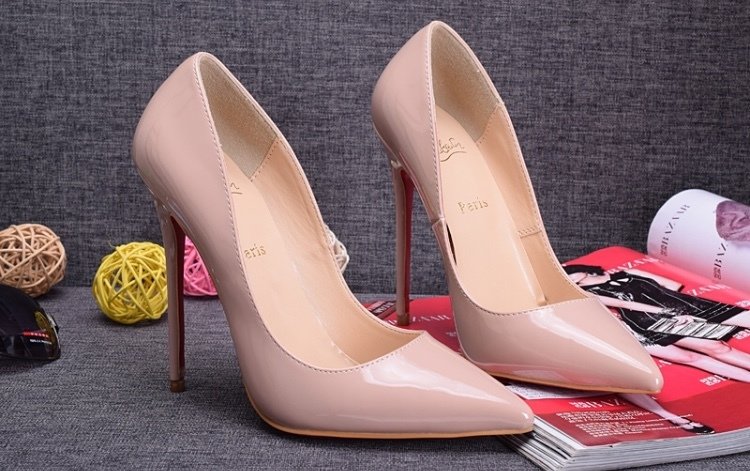 Christian Louboutin “So Kate”