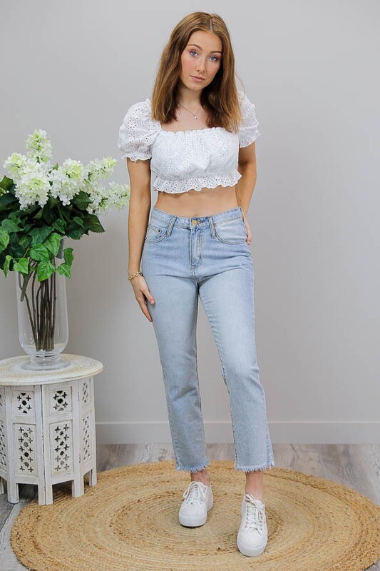 Paradise Embroidery Anglaise Peasant Crop Top - White