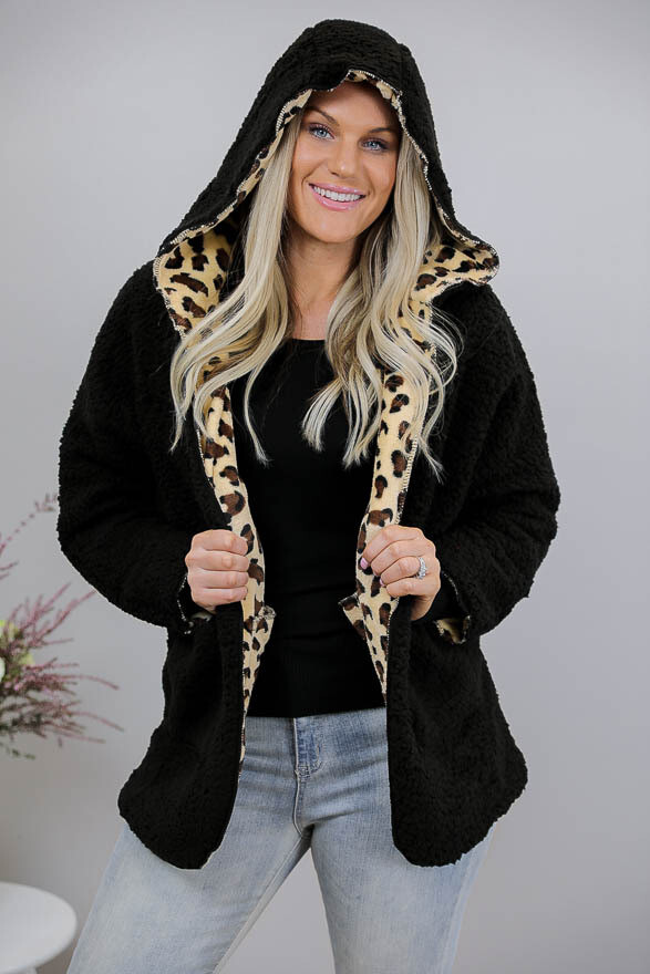 Bear Fluff Jacket - Black/Tan Leo