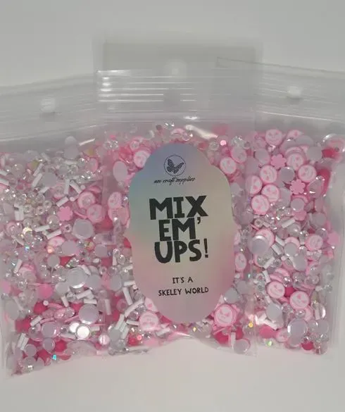 It's a Skeley World - Mix Em' Up Shaker Mixes