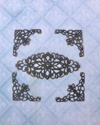 Lacework - Blue Fern Studios - Compositions