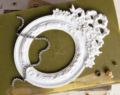 Montchamp Imperial Frame - Memory Hardware Resin Frames