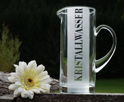 Wasserkrüge und Karaffen