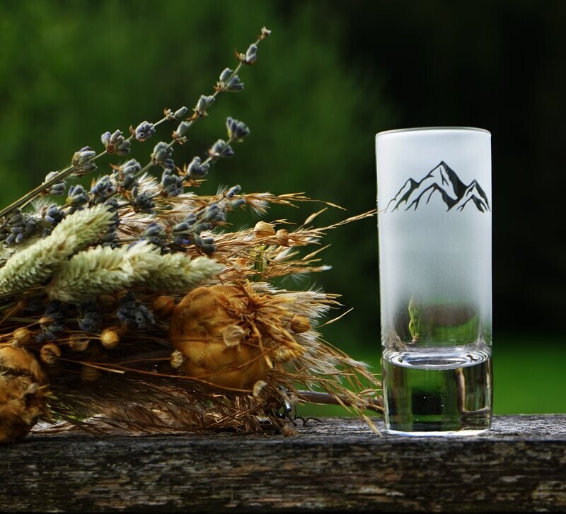 Schnapsglas Berg