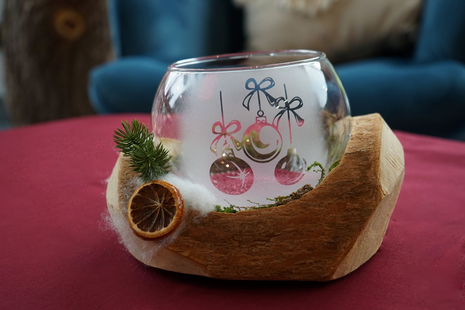 Windlicht in Holzschale Kugel