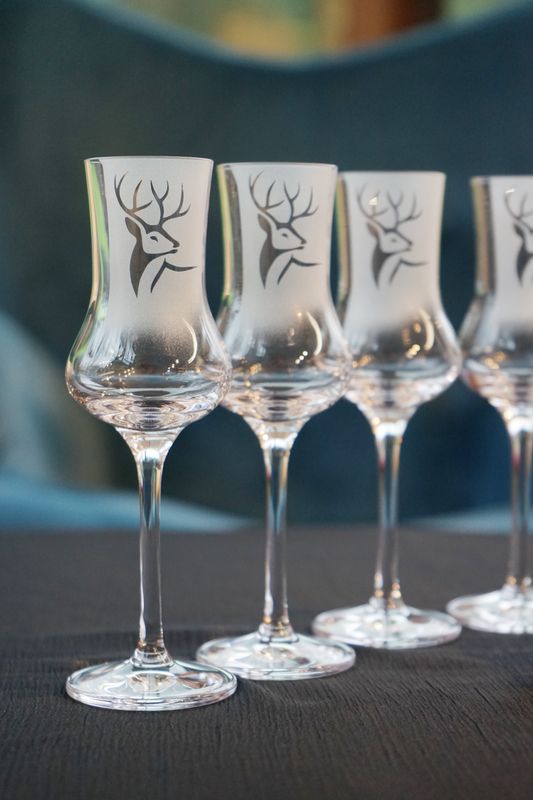 Schnapsset ,,Hirsch,,