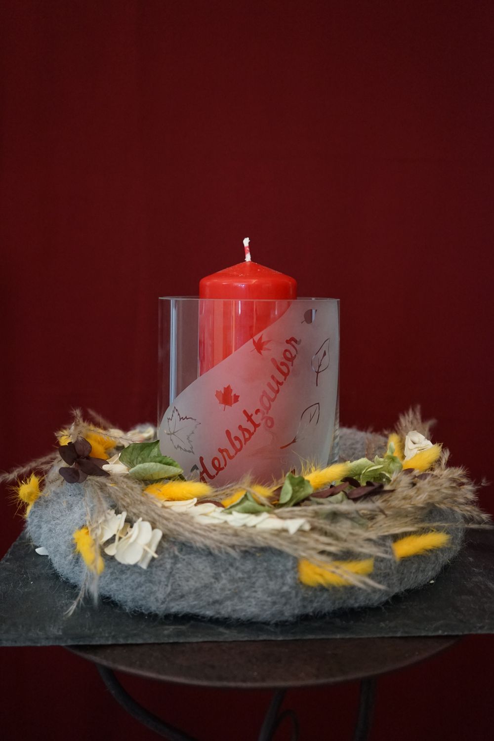 Windlicht mit Metallsäule