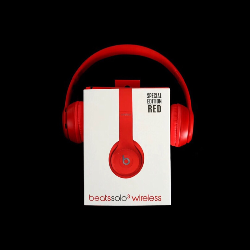 Beats By Dre Solo 3 Wireless (Black or Red)