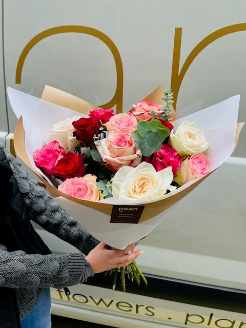 MELANGE DE ROSES