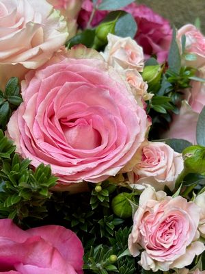 PANIER "ROSES DREAM"