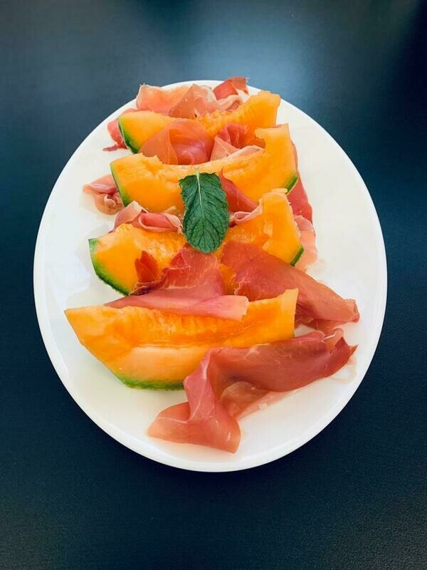 Melon-Jambon Cru ( melon, jambon cru )
