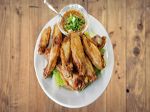 Ailes de poulet frits / Fried chicken wings
