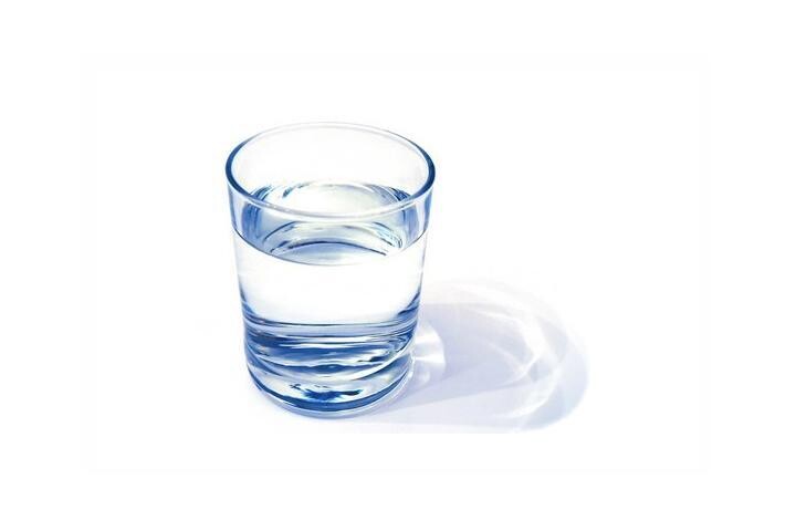Eau Plate