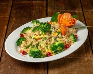 RIZ SAUTÉ AUX LÉGUMES