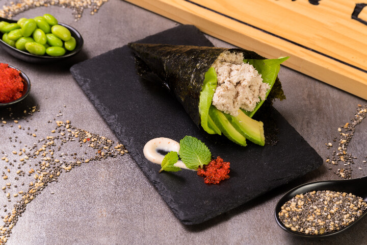 E3. Temaki thon mayo avocat