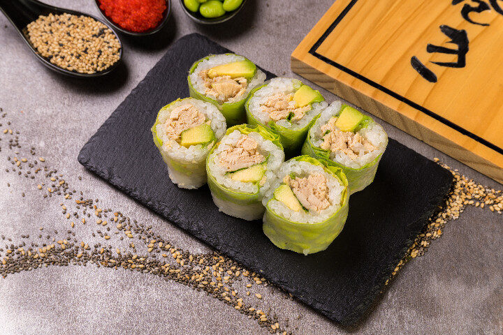Spring poulet avocat  Rolls