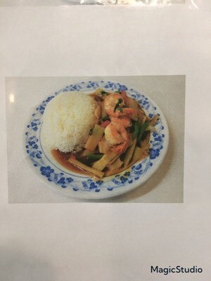 55. (p) Riz avec crevettes sauté à la sauce piment thai
Shrimps with thai chill pates