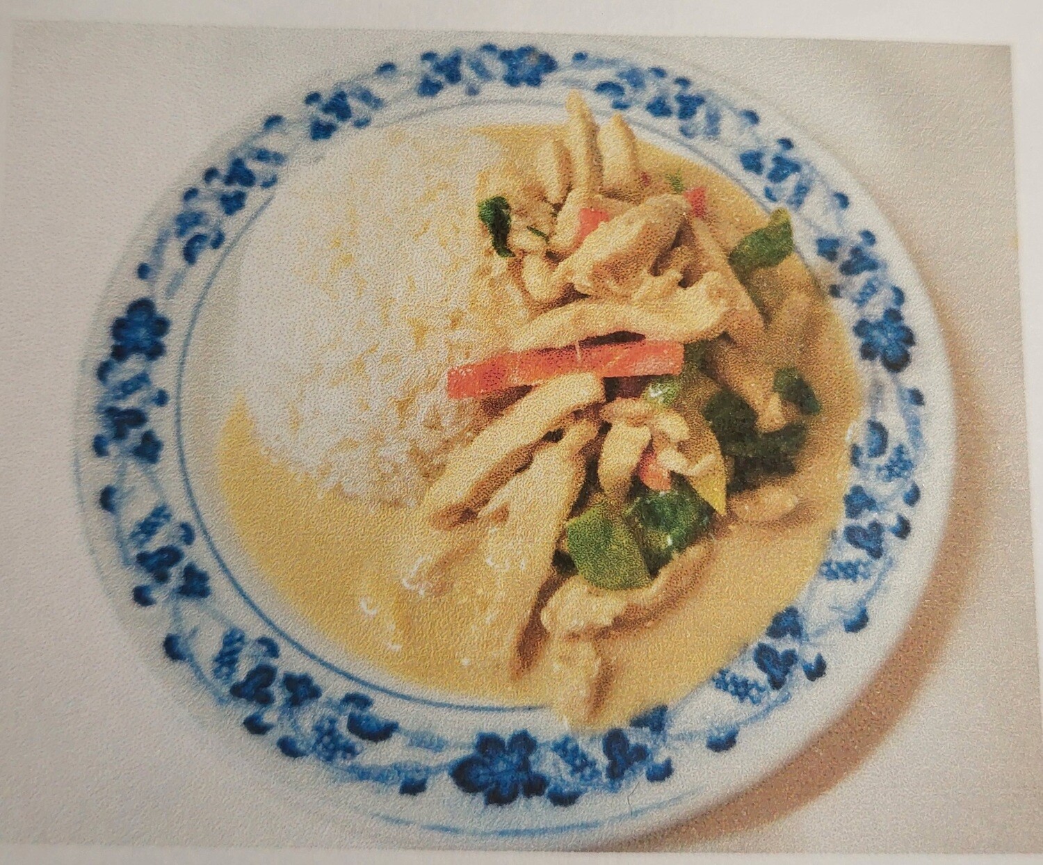 35. (p) Riz avec poulet au curry vert