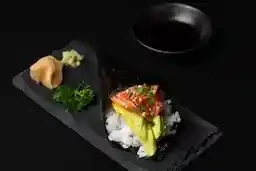 Salmon &amp; Avocado Temaki (70)