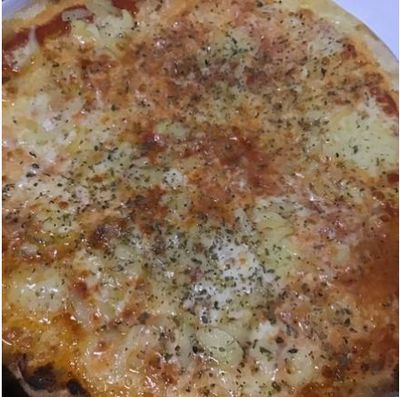 35.Pizza CHÈVRE