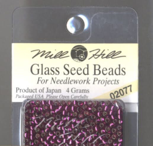 Mill Hill Glass Seed Beads 4grams, Colour: Brilliant Magenta 02077