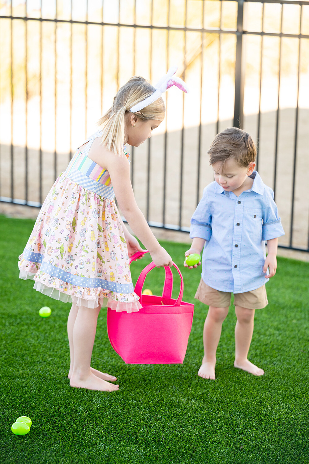 Personalized Hot Pink Felt Easter Bucket