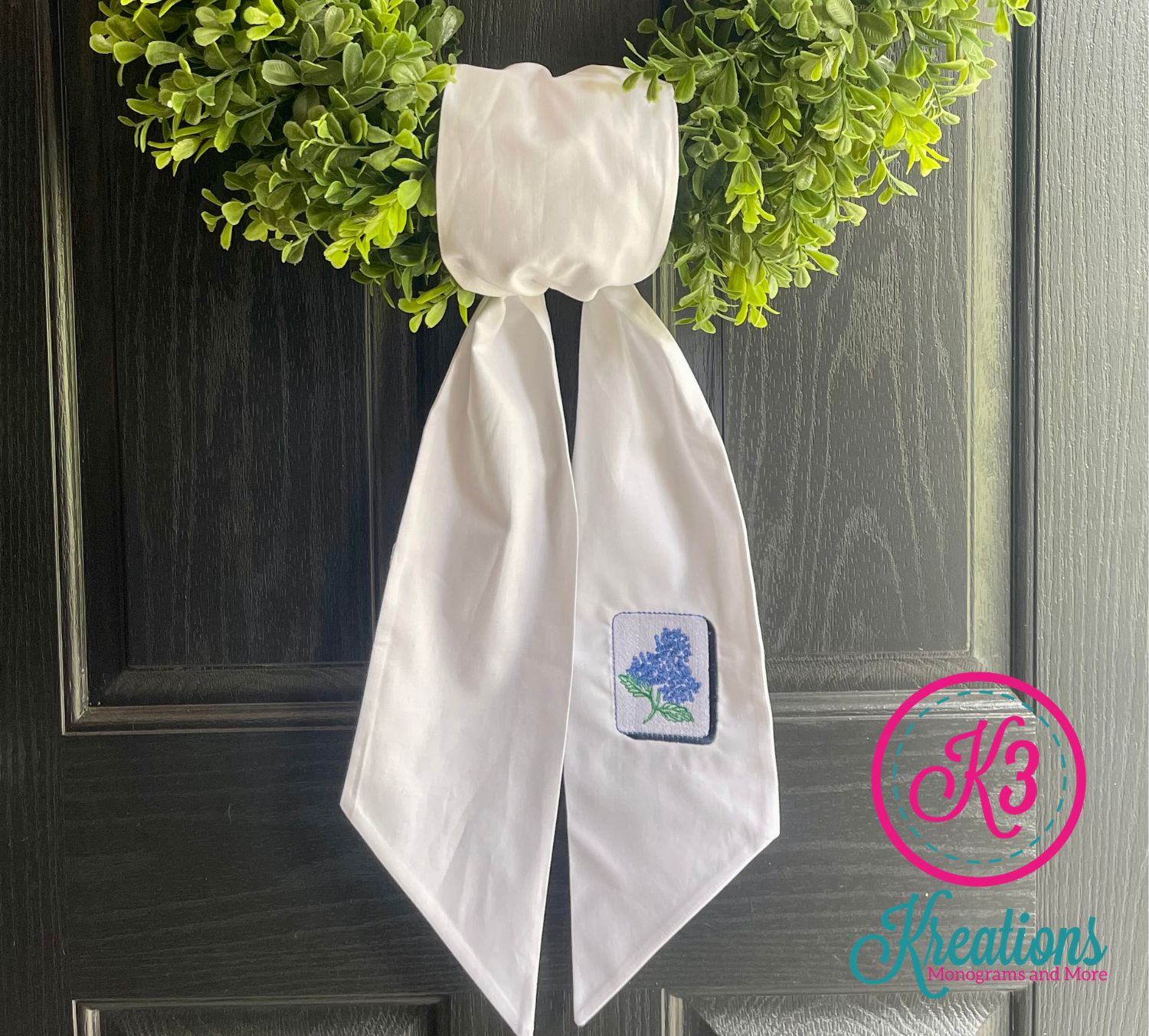 Mahjong Tile Embroidered Wreath Sash