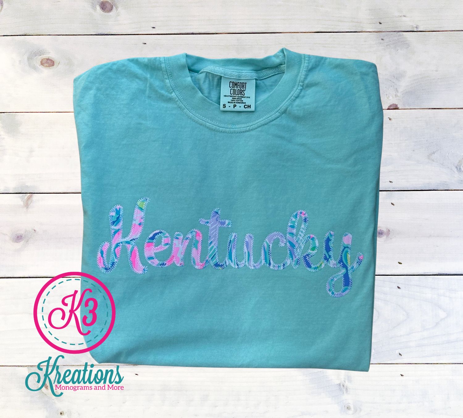 Adult Kentucky Lilly Print Applique Comfort Colors Short Sleeve Tee