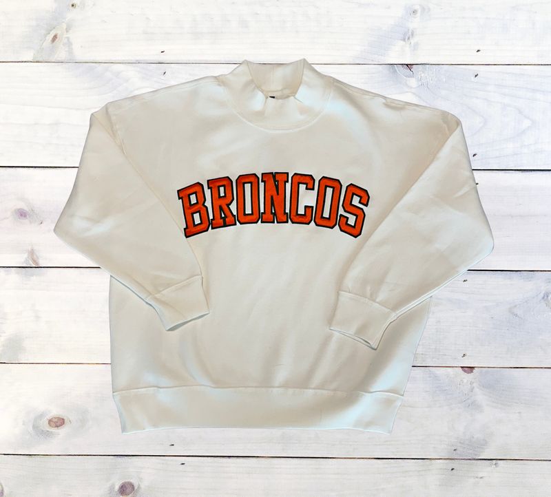 BRONCOS Applique Mockneck (FDG)