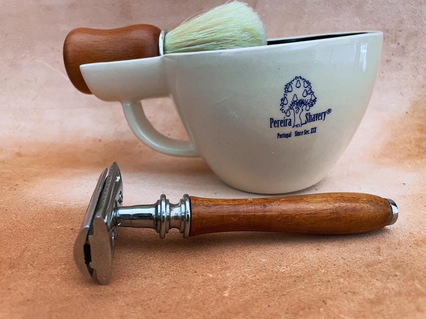 Pereira Shavery Ceramic Foam Mug With Or Without Ceramic Dish Shaving Soap With Activated Charcoal In With Different Options Of Aromatherapy *With Or Without Soap Dish smaller handle