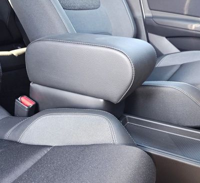 Bracciolo portaoggetti regolabile per Nissan Micra 6 (dal 2026) accoudoir