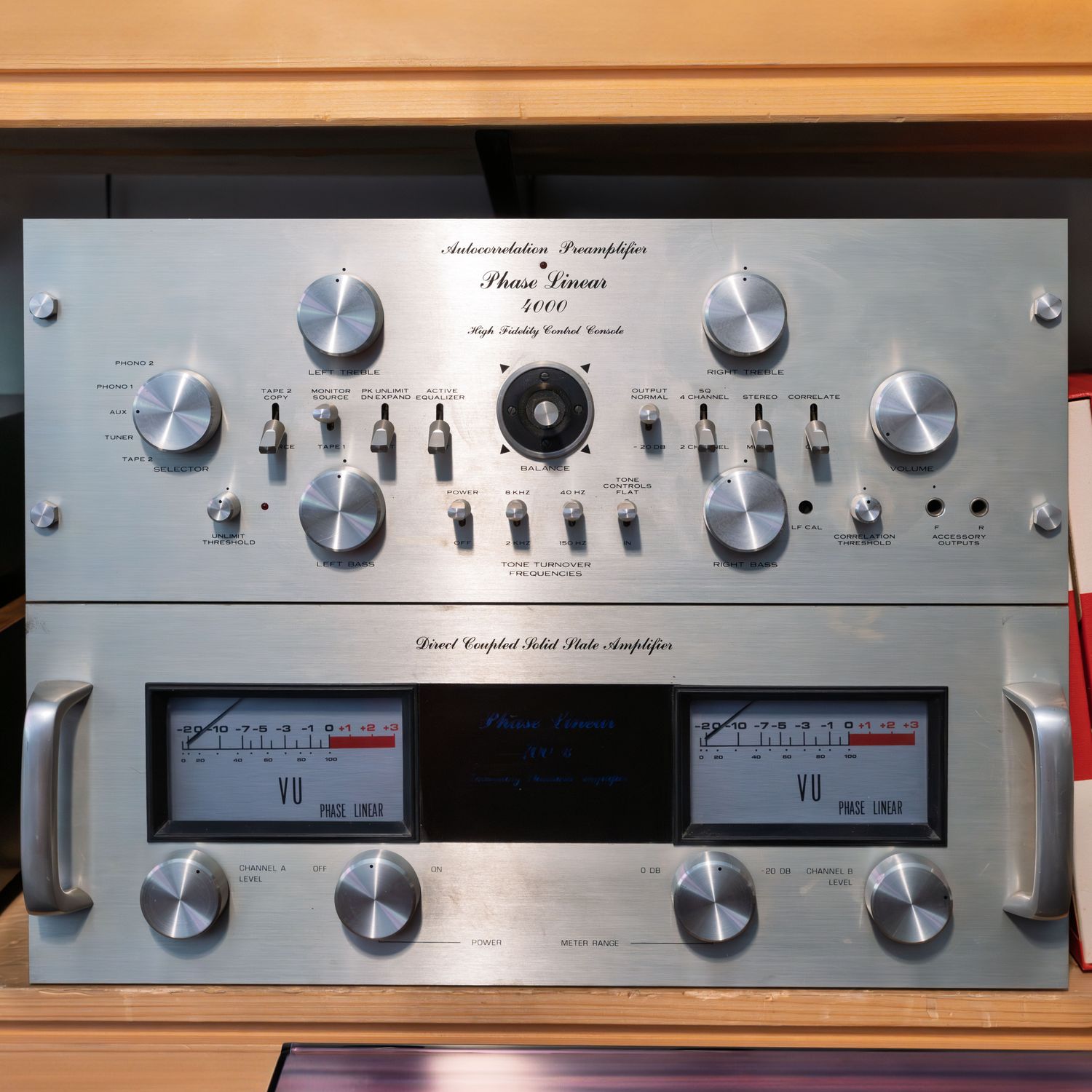 PHASE LINEAR 4000 PRE + AMPLI 700