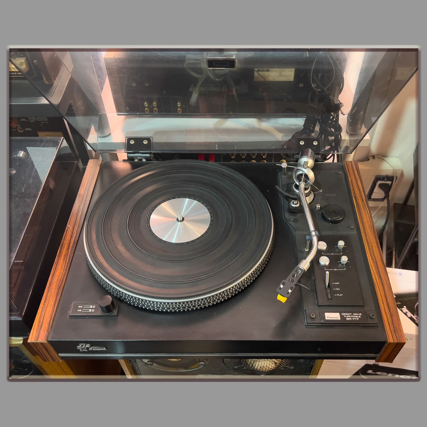 SANSUI SR-717