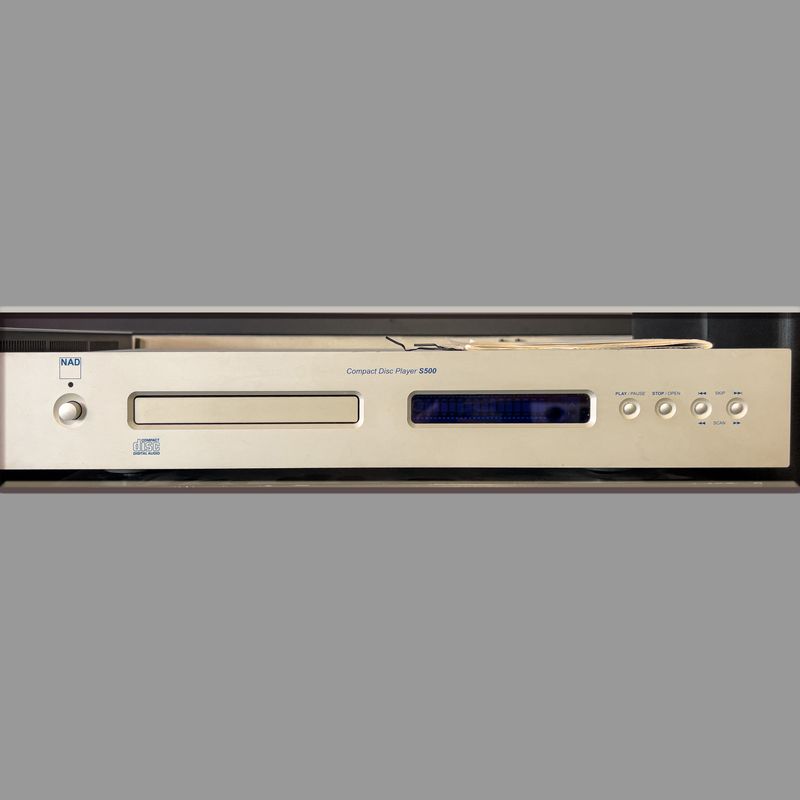 NAD S500