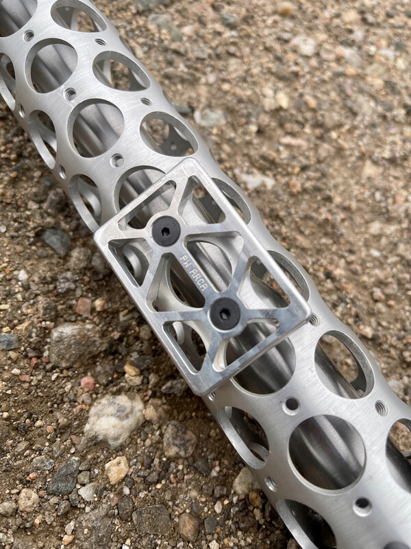 AR-10 ARCA Swiss Rail