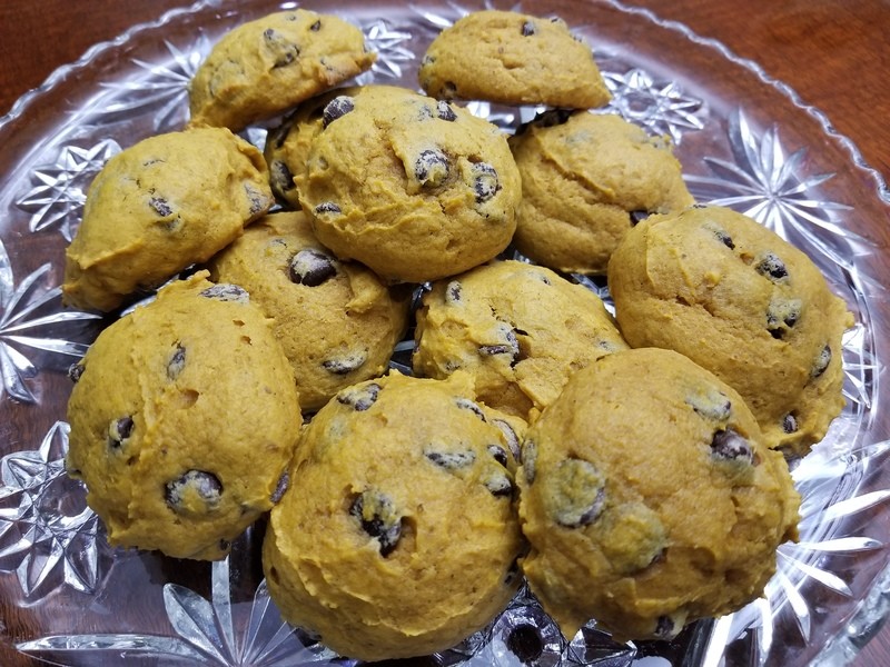 Pumpkin Chocolate Chip Cookies