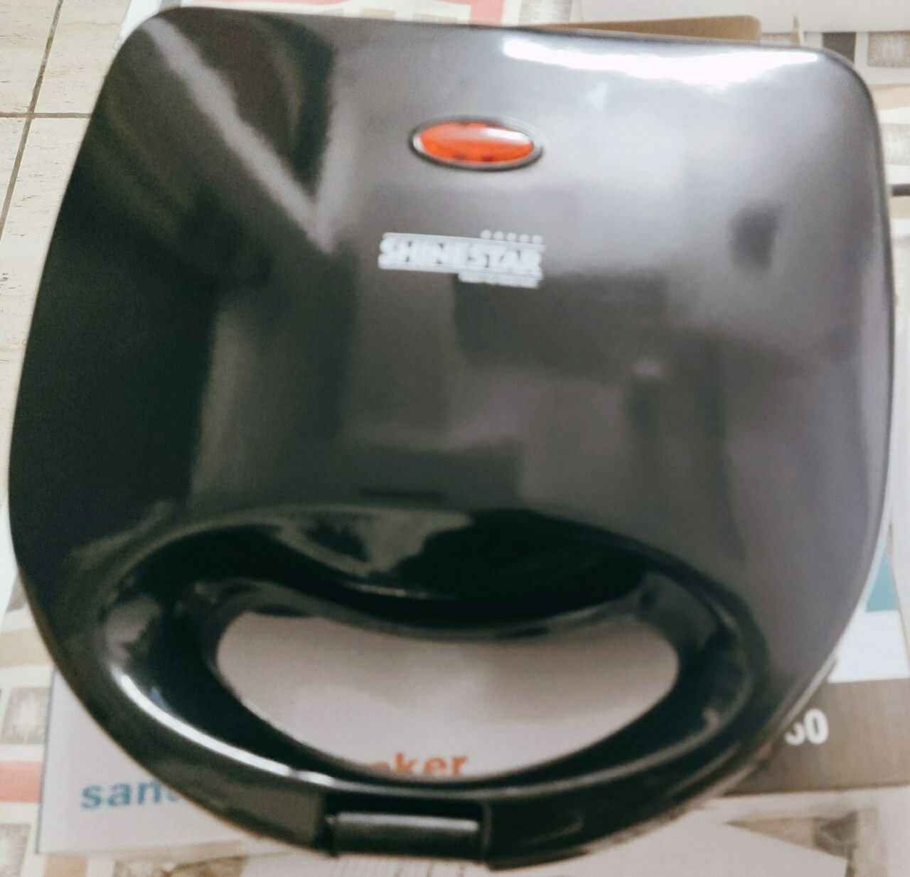 Electric Sandwich Maker 
12 months  manufacturing defect warranty 
Made In India