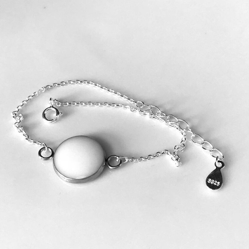 Bracelet with breast milk  pendant