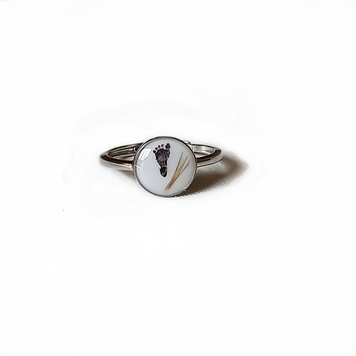 Circular ring with breast milk, footprint &amp; baby hair