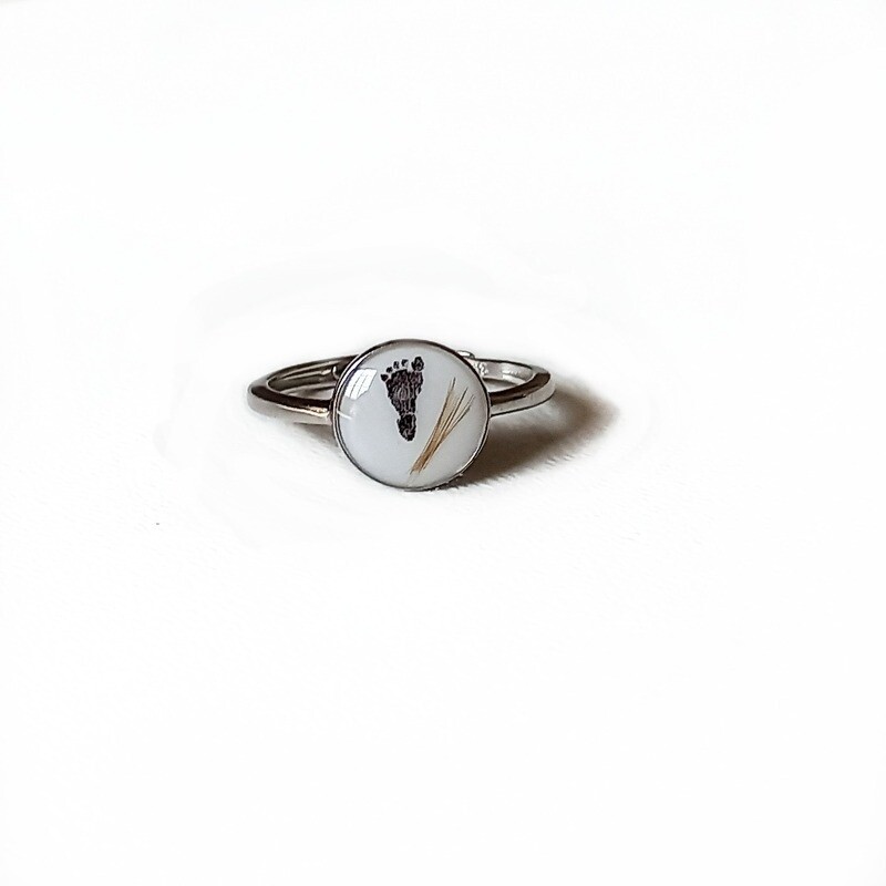 Circular ring with breast milk, footprint &amp; baby hair