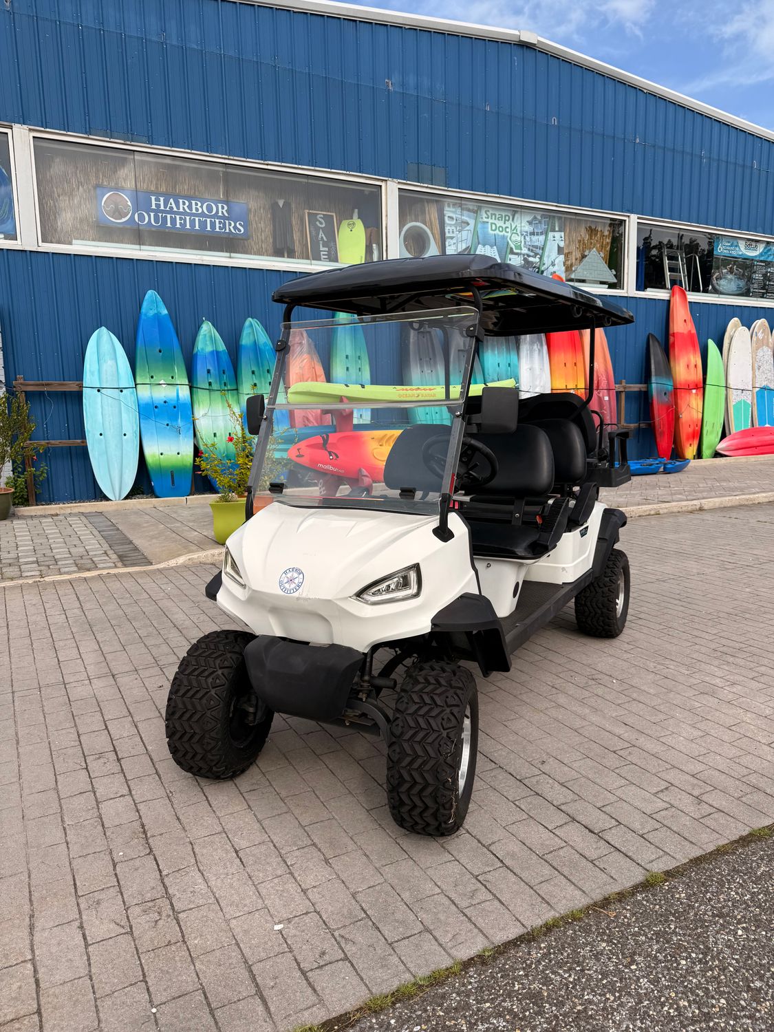 2022 Vivid 6 Seater Low Speed Electric Vehicle