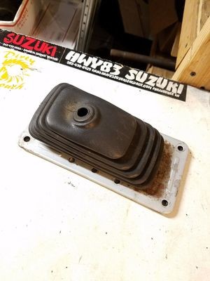 T-case boot